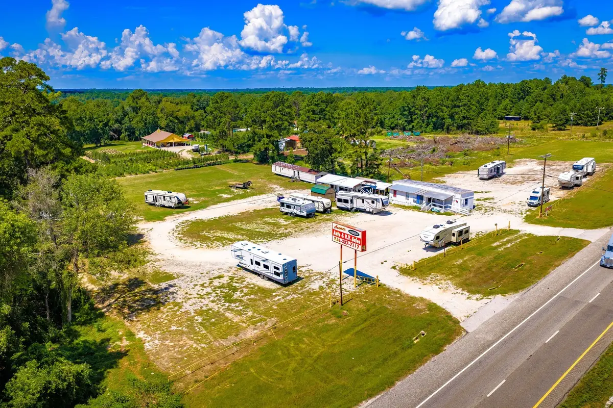 3302 Us Highway 59 S, Livingston, TX 77351 - #1