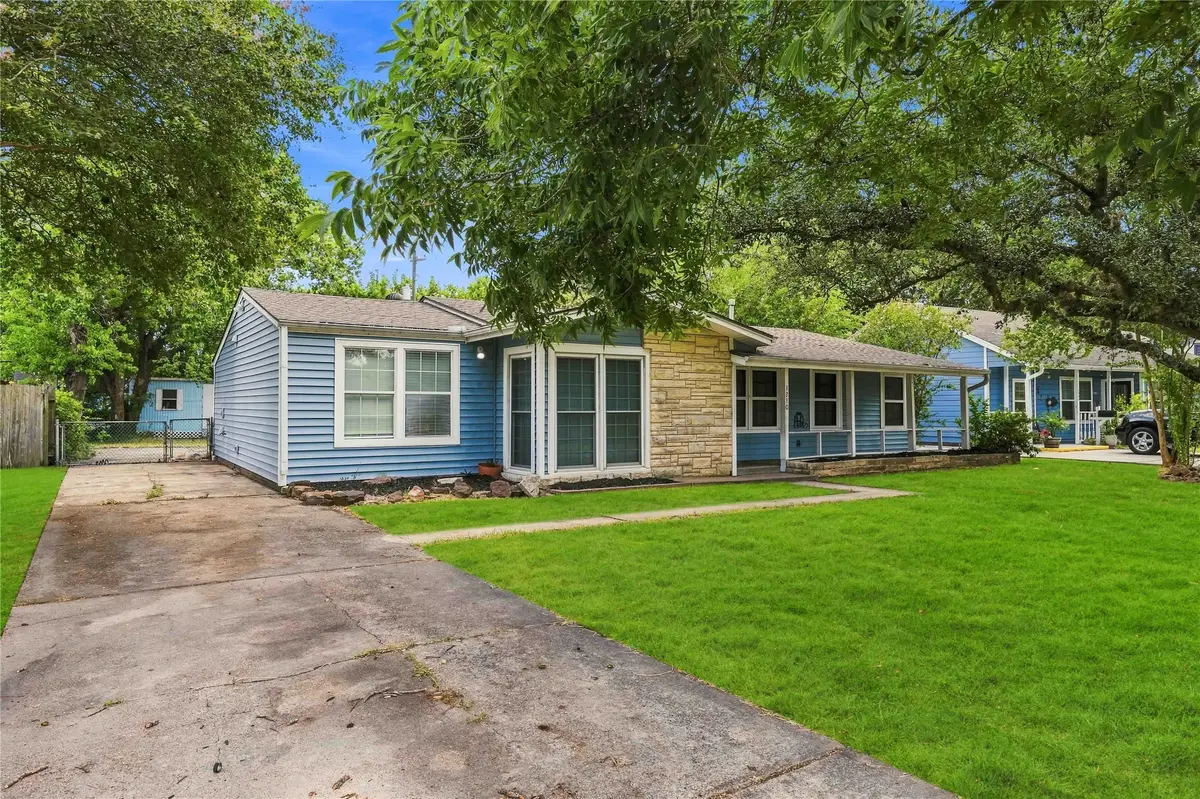 1210 14th Avenue N, Texas City, TX 77590 - #1