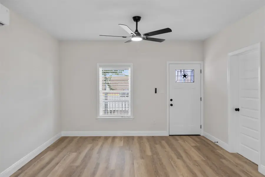 7928 Elvera Street, Houston, TX 77012 - #3