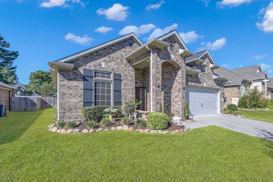 19041 Villa Lane, Montgomery, TX 77356 - Image #2