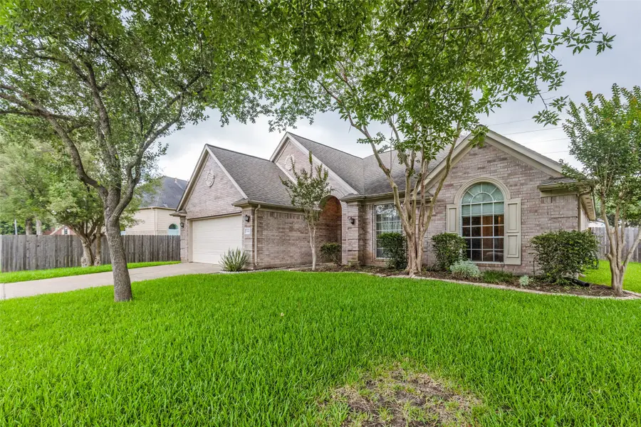 6811 Shelby Oaks Drive, Richmond, TX 77407 - #2