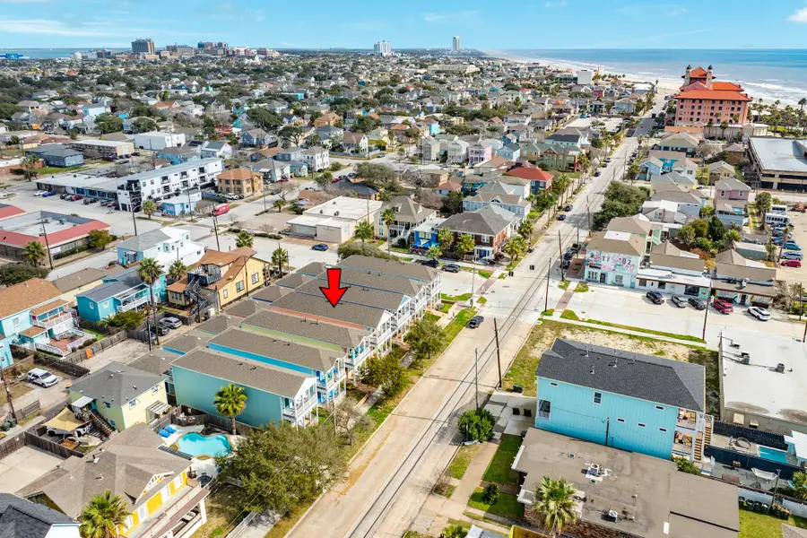 2308 Bernardo De Galvez, Galveston, TX 77550 - #3