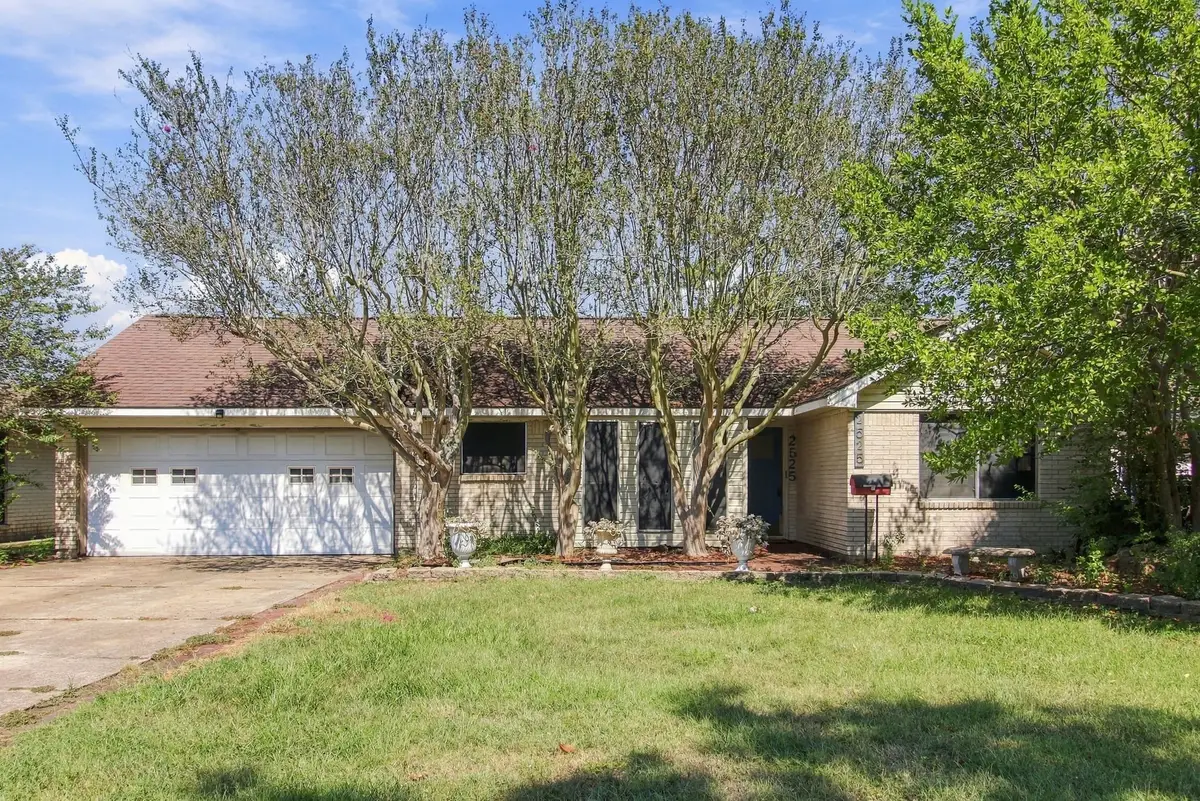 2525 Pickerton Drive, Deer Park, TX 77536 - #1