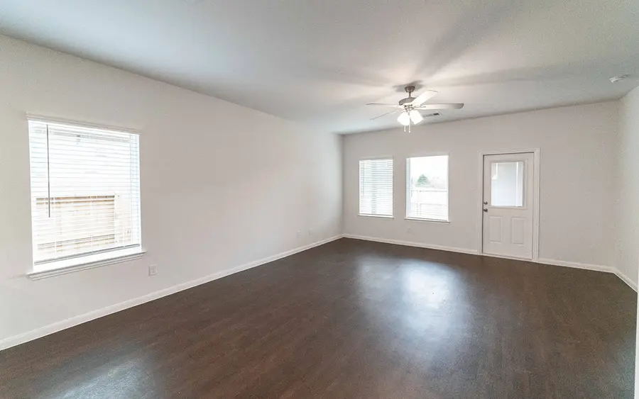 1718 Windrose Bend, Angleton, TX 77515 - #2