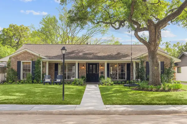 10011 Burgoyne Road, Houston, TX 77042