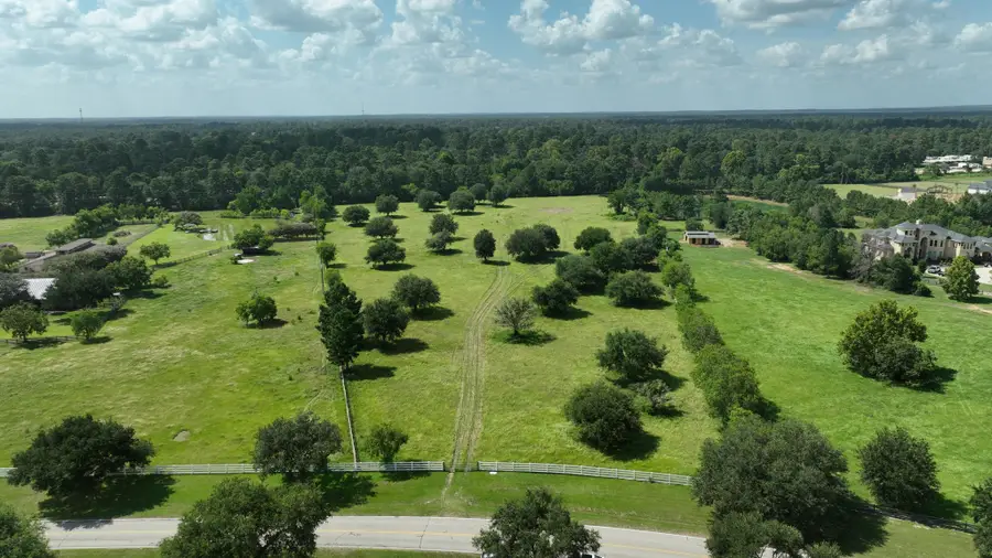 000 Post Oak Run, Magnolia, TX 77355 - #2