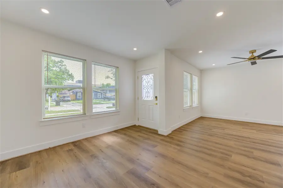 6923 Keller Street, Houston, TX 77087 - #3