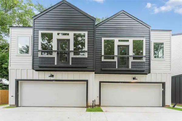 5103 Mallow Street #A/B, Houston, TX 77033