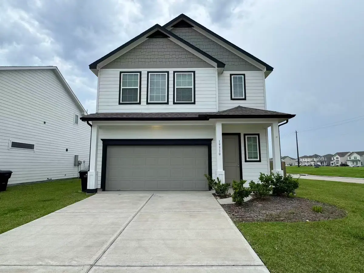 19310 Sparrow Trail, Rosharon, TX 77583 - #1