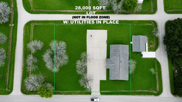 4206 2nd 1/2 Street, Brookshire, TX 77423