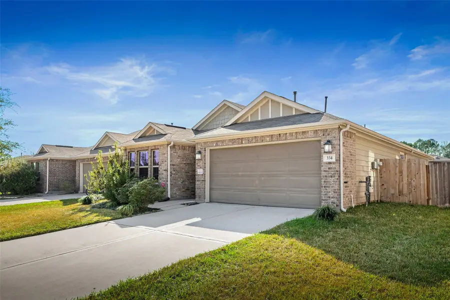 334 Linedale Avenue, Magnolia, TX 77354 - #2