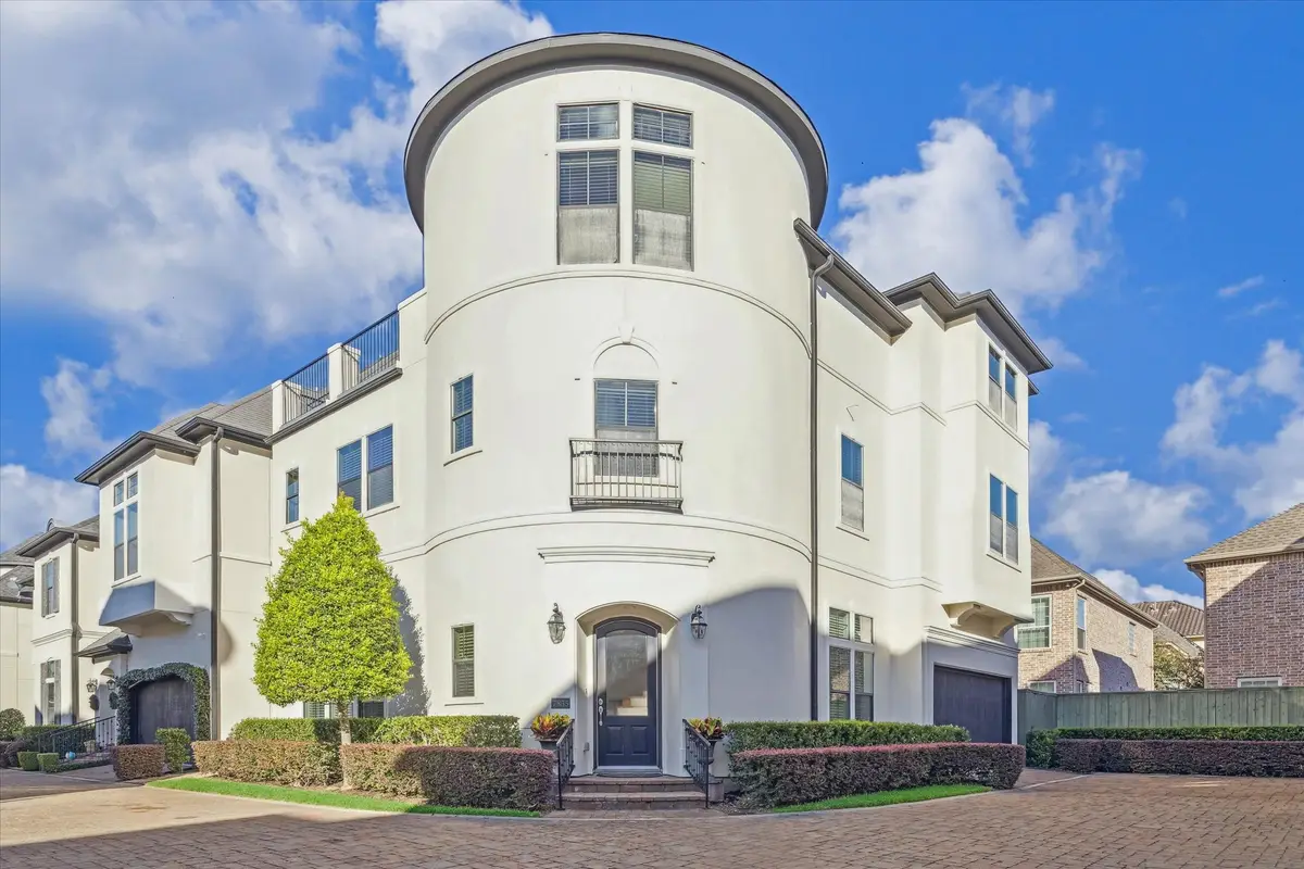 7835 Bobbitt Lane, Houston, TX 77055 - Image #1