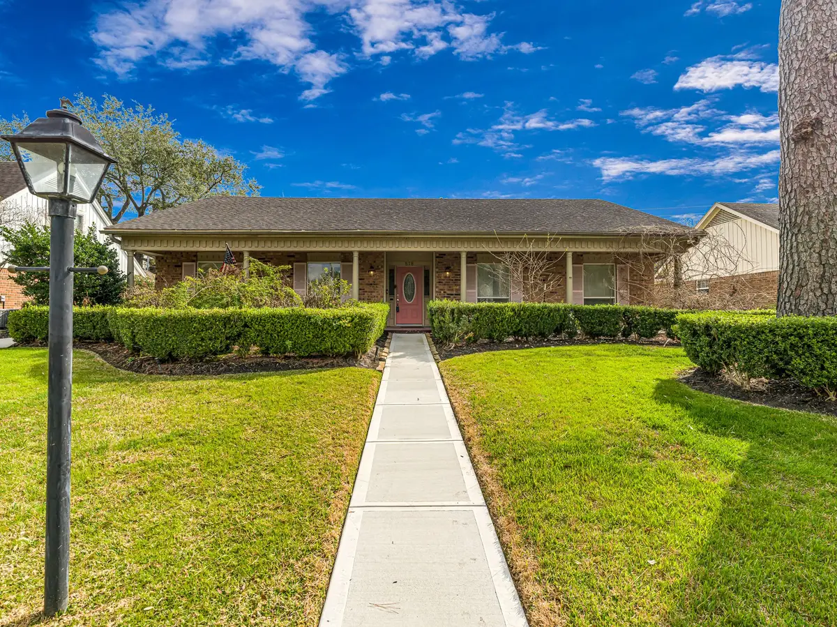 818 Olney Oak Drive, Houston, TX 77079 - #1