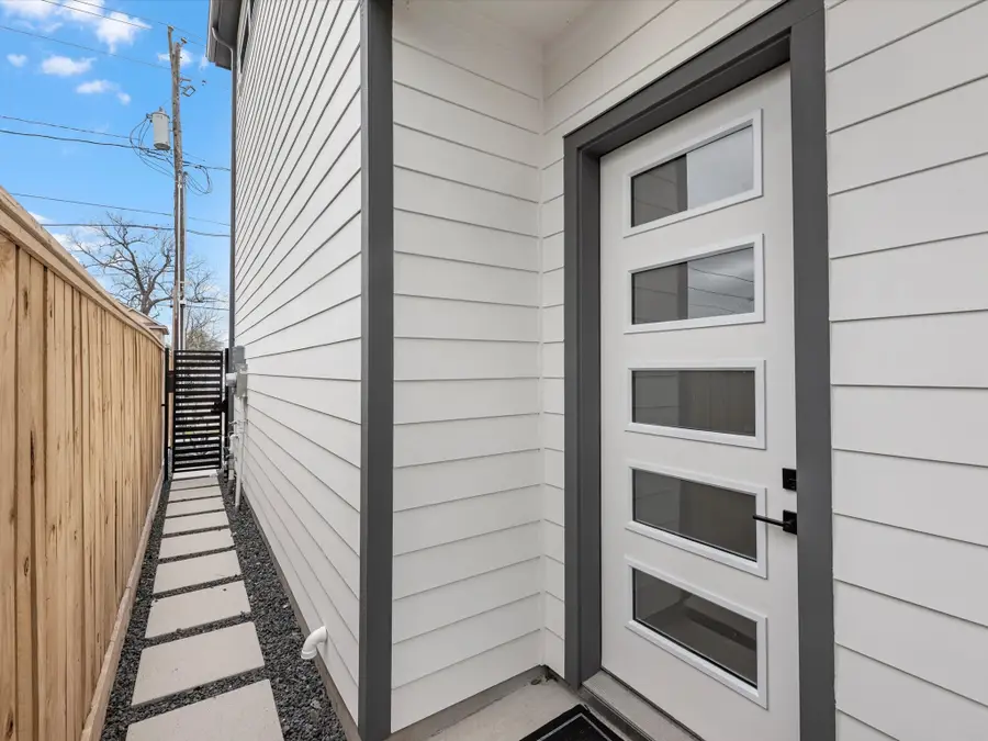 3413 Mcgowen Street, Houston, TX 77004 - #3
