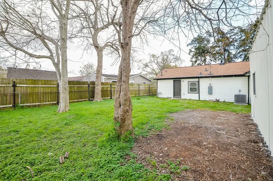 7424 Stanwick Drive, Houston, TX 77087 - #3