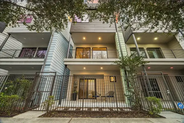 2715 St Emanuel Street, Houston, TX 77004