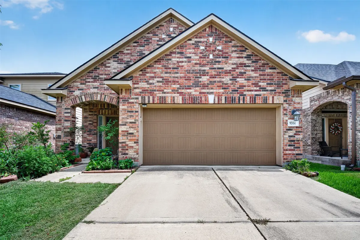 9314 Fuqua Ridge Lane, Houston, TX 77075 - #1
