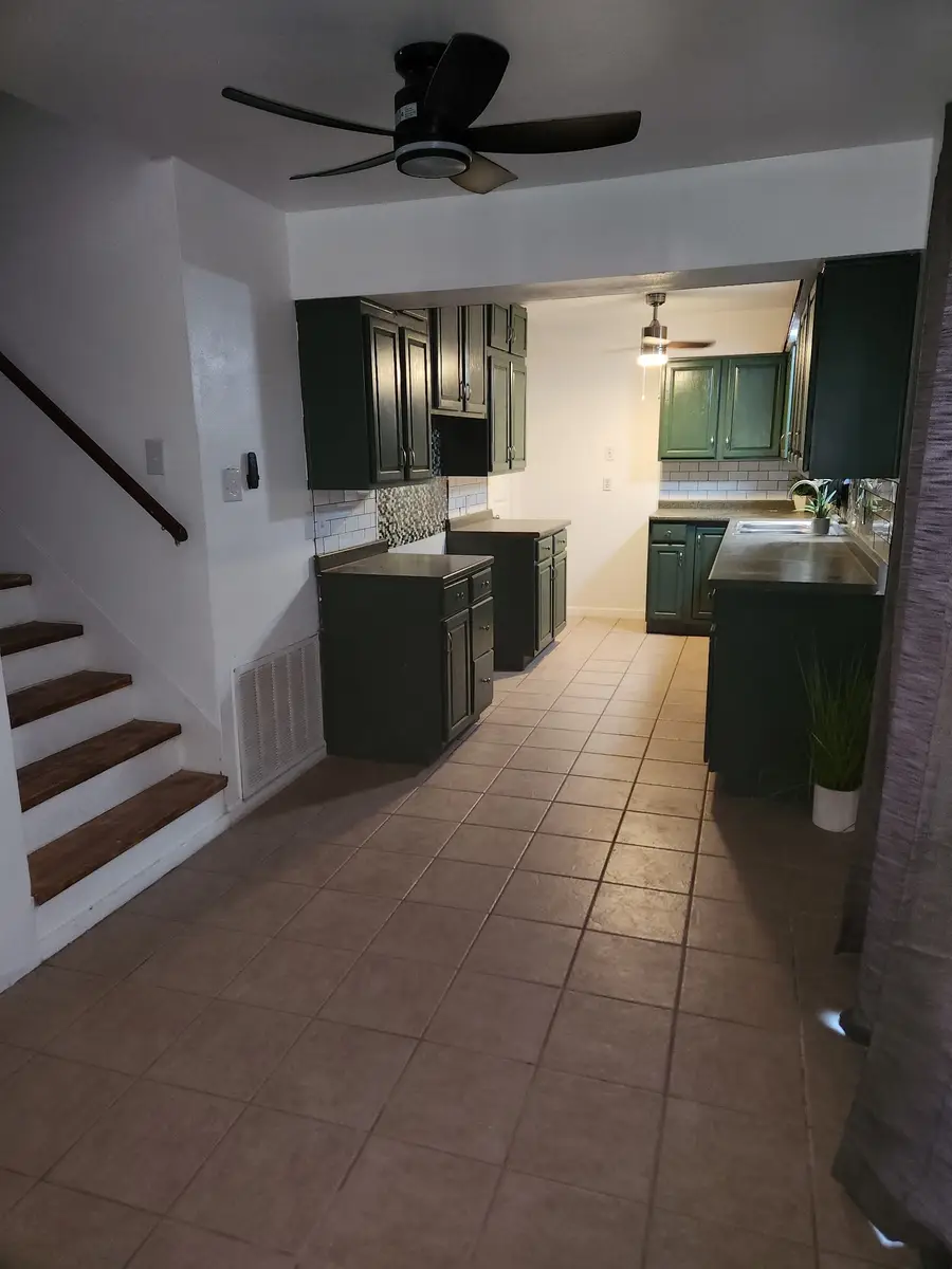 512 Harold Lane, Baytown, TX 77521 - Image #3