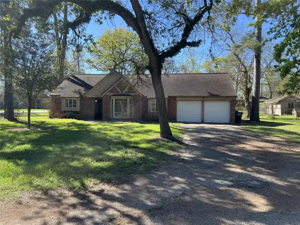 12203 Hickory Hollow Lane, Pinehurst, TX 77362