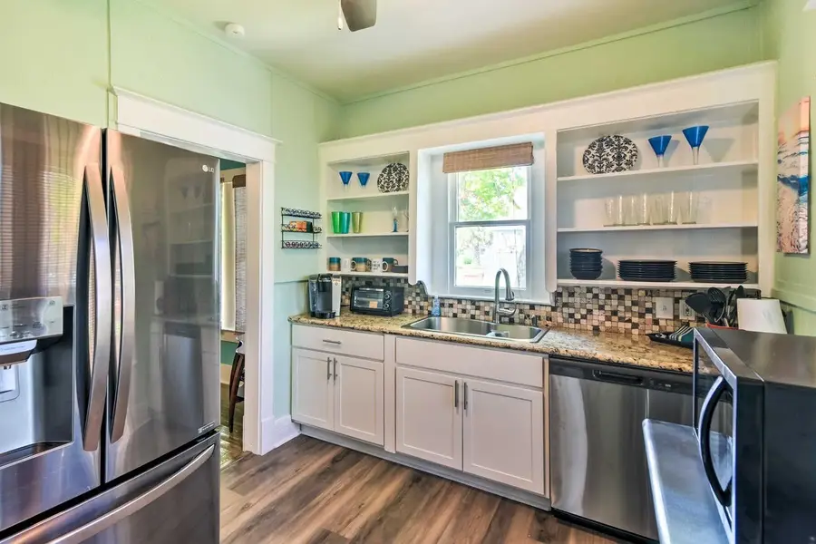 3928 Avenue S S, Galveston, TX 77550 - #3