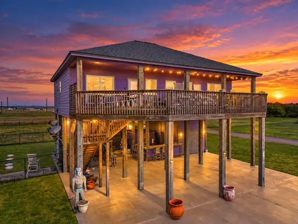 205 Padre Island, Crystal Beach, TX 77650