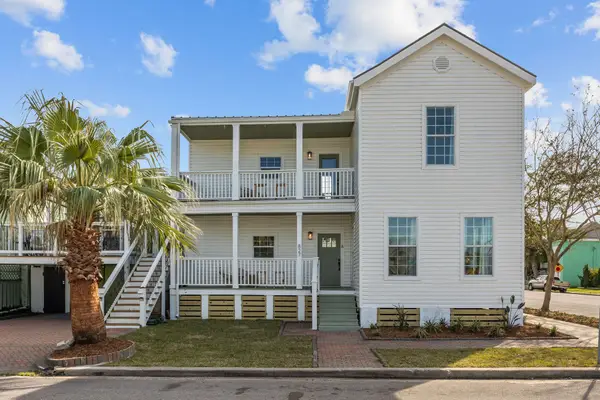 827 Winnie Street, Galveston, TX 77550