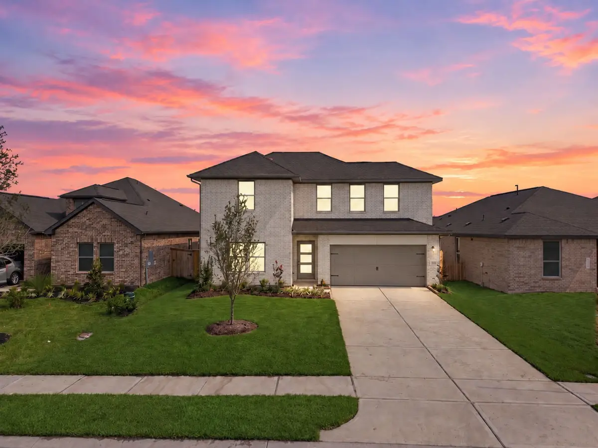 3522 Cardinal Pointe Drive, Angleton, TX 77515 - #1