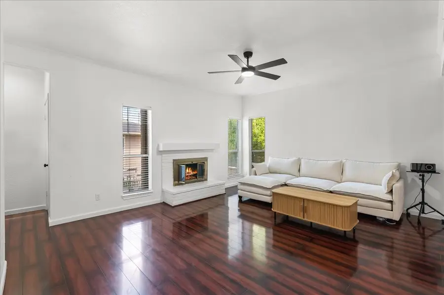 724D Bering Drive #254, Houston, TX 77057 - #3