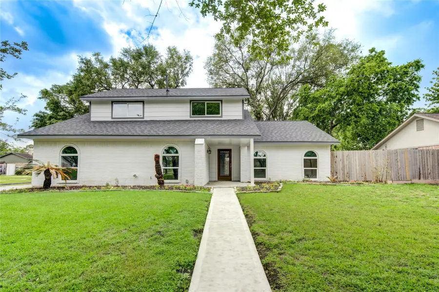 12215 Monticeto Lane, Meadows Place, TX 77477 - Image #3