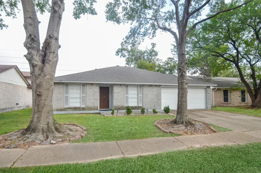 13602 Piney Oaks Drive, Houston, TX 77065 - Image #2