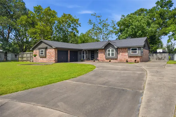 1400 Gardenia Circle, Rosenberg, TX 77471