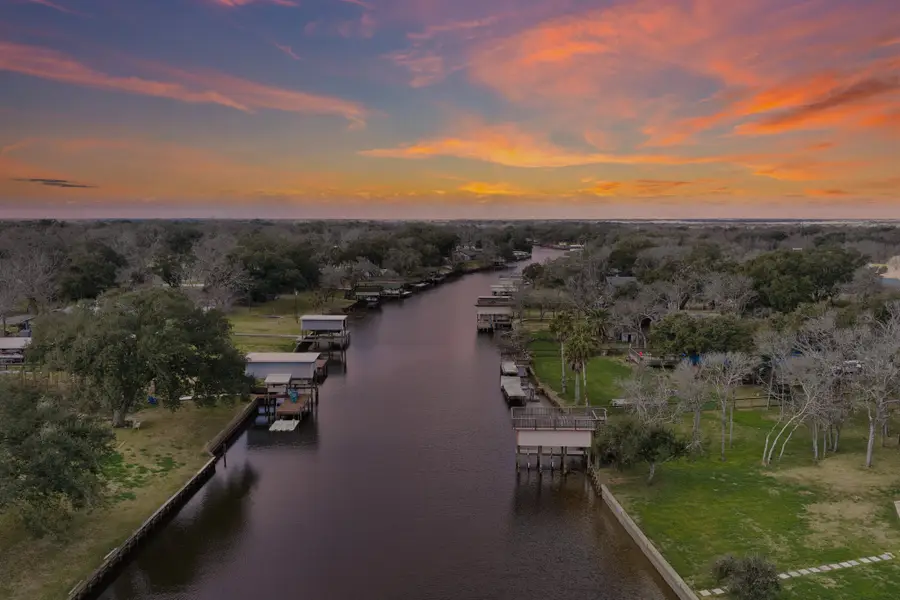 133 County Road 296, Sargent, TX 77414 - #2