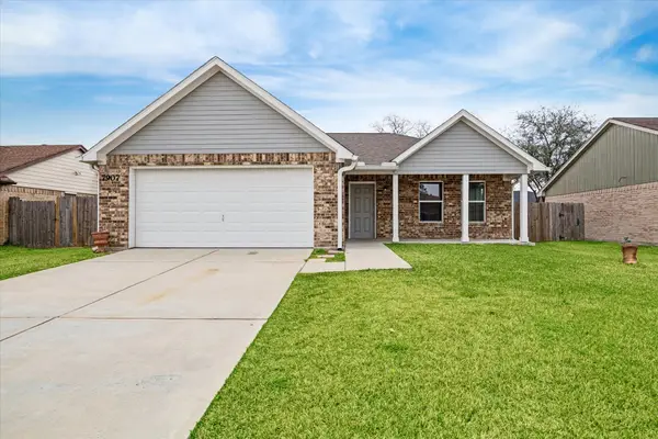 7907 Breda Drive, Baytown, TX 77521