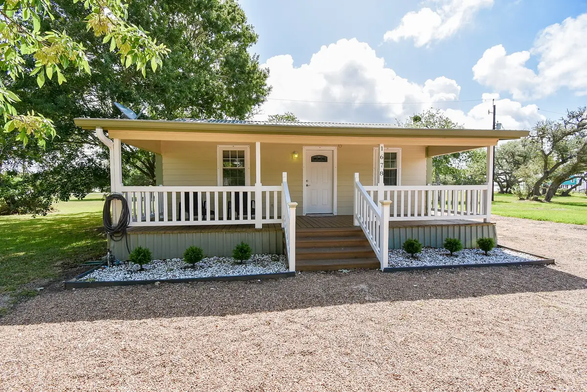 1678 Bayview Drive, Palacios, TX 77465 - #1