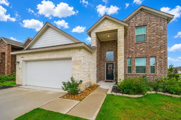 4806 Camden Bristol Drive, Baytown, TX 77521