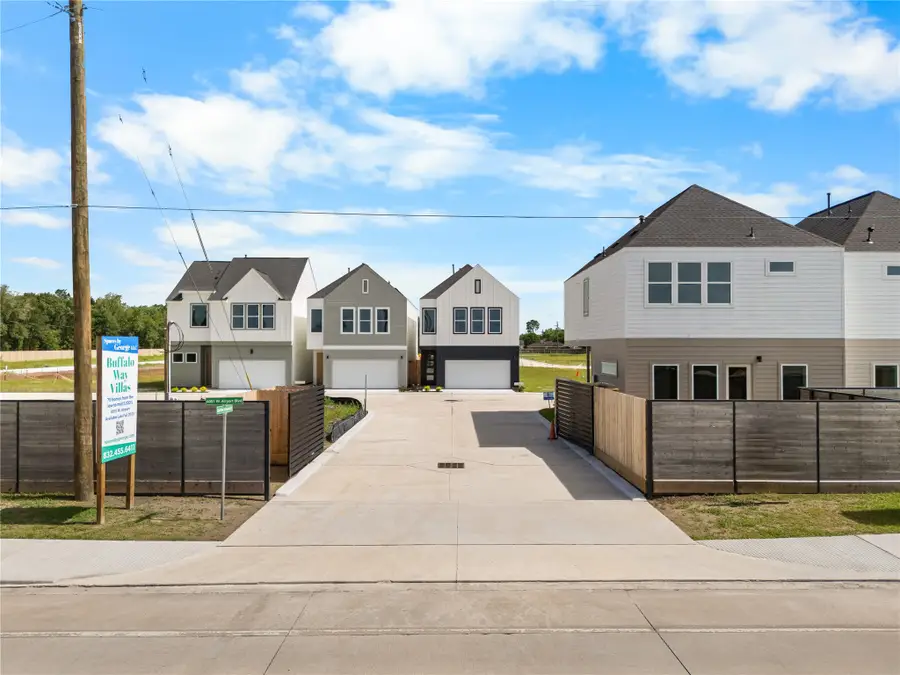 4007 Buffalo Moon Drive, Houston, TX 77045 - #2