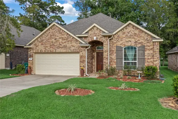 68 Hallmark Drive, Conroe, TX 77304