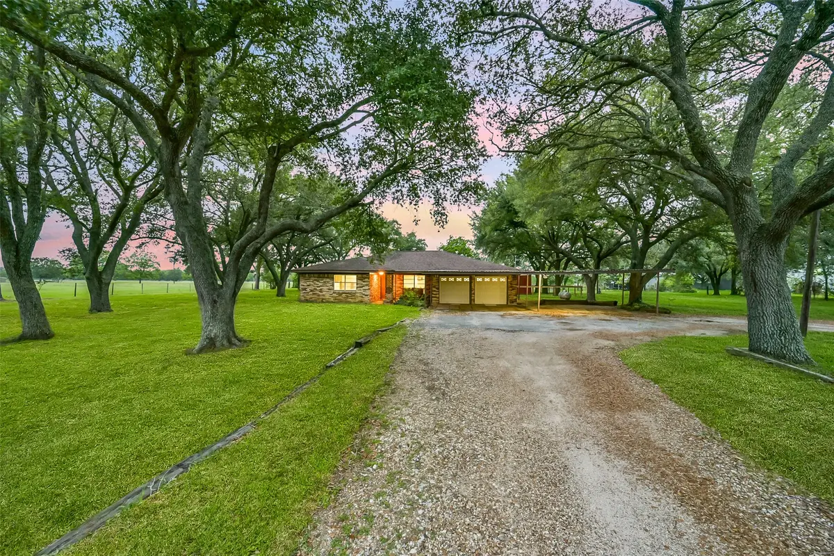 9606 Needville Fairchilds Road, Needville, TX 77461 - #1