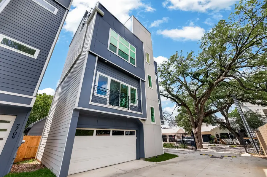 2711 Dennis Street, Houston, TX 77004 - #3