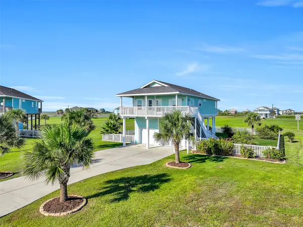 3911 Warrior Court, Galveston, TX 77554