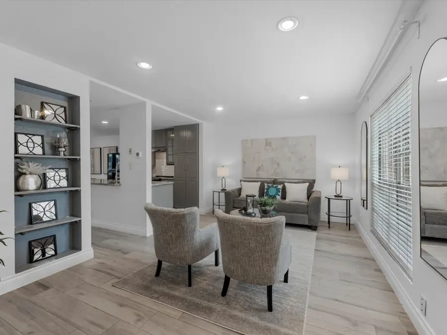 11002 Hammerly Boulevard #104, Houston, TX 77043 - Image #3