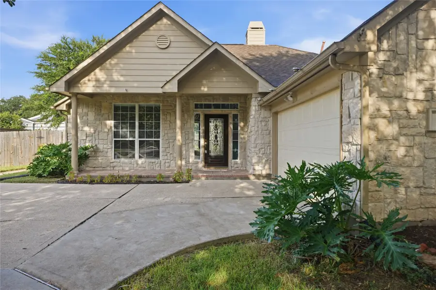 2344 Autumn Mist Lane, League City, TX 77573 - #3