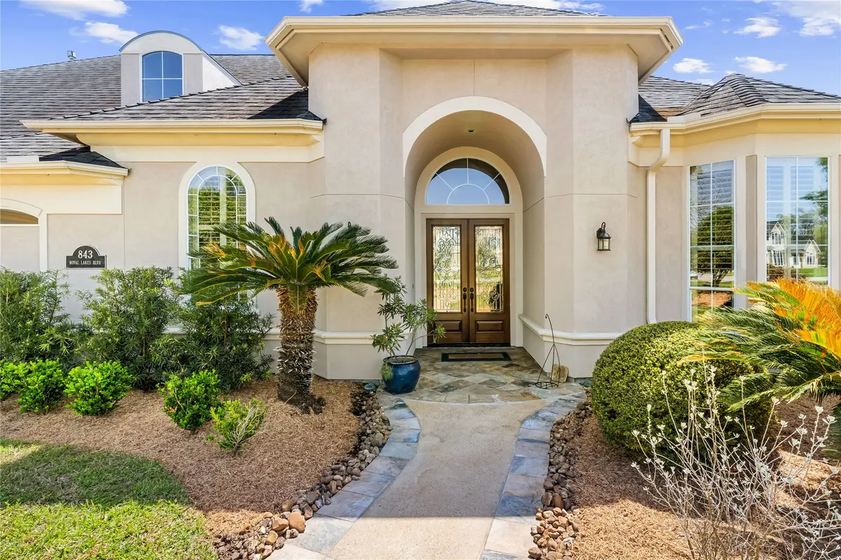 843 Royal Lakes Boulevard, Richmond, TX 77469 - Image #1