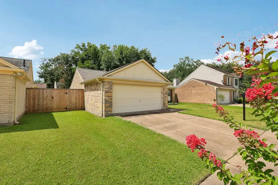 4406 Alamo Avenue, Sugar Land, TX 77479 - #2