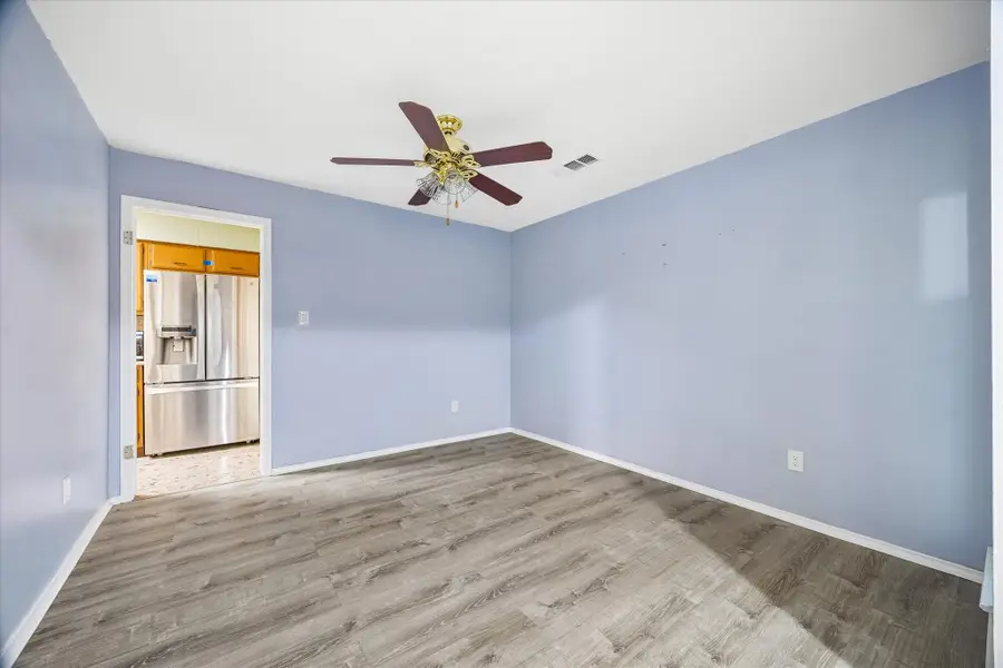 307 Brandywyne Drive, Friendswood, TX 77546 - #2