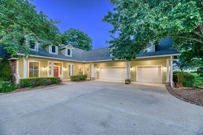 127 Anna Springs Lane, Montgomery, TX 77356 - #1