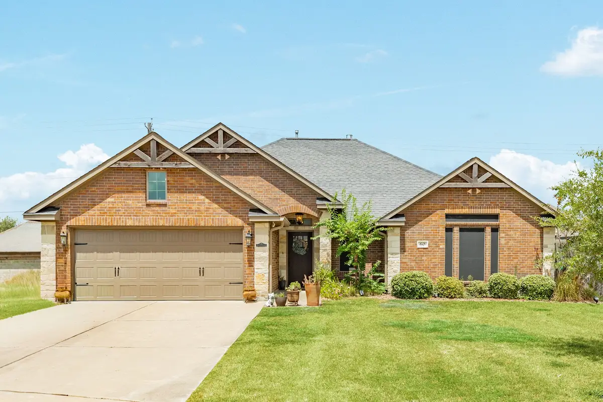 60 Dove Tree Court, Lake Jackson, TX 77566 - #1