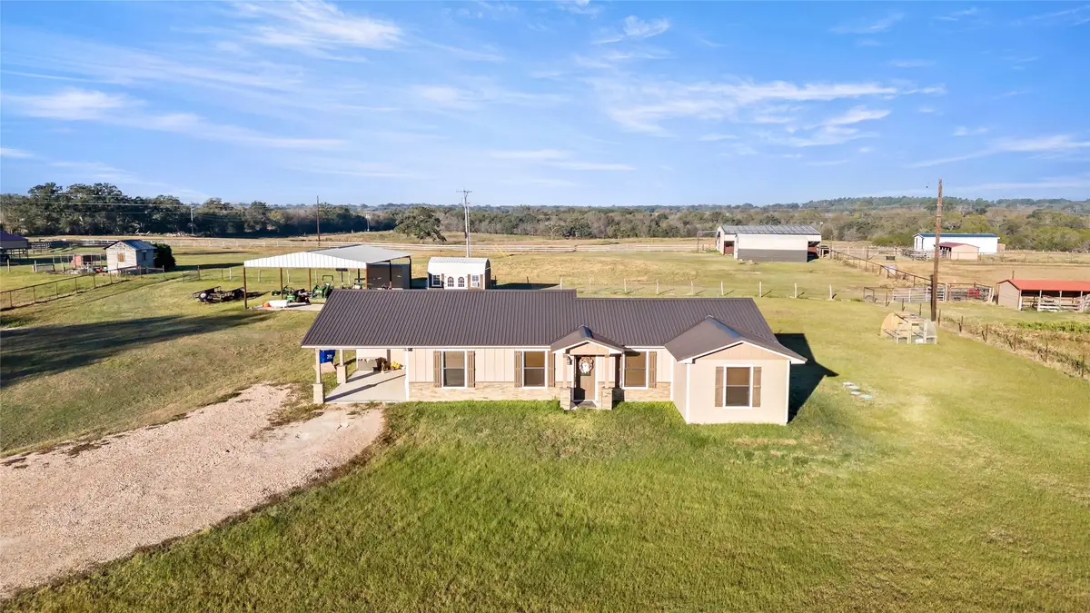 26727 N Hwy 90, Bedias, TX 77831 - #1