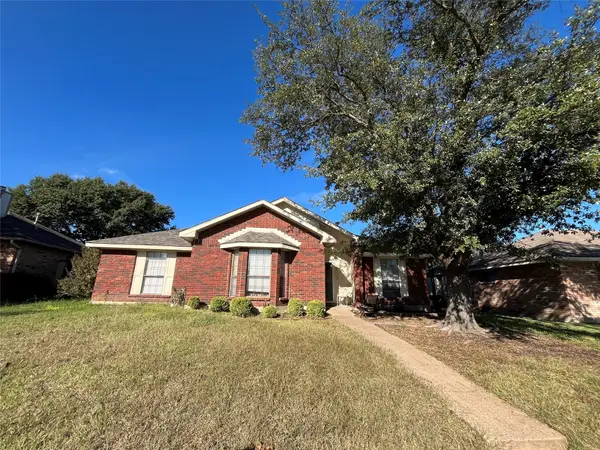 2621 Primrose Lane, Rowlett, TX 75089