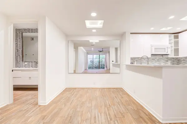 2829 Timmons Lane #167, Houston, TX 77027